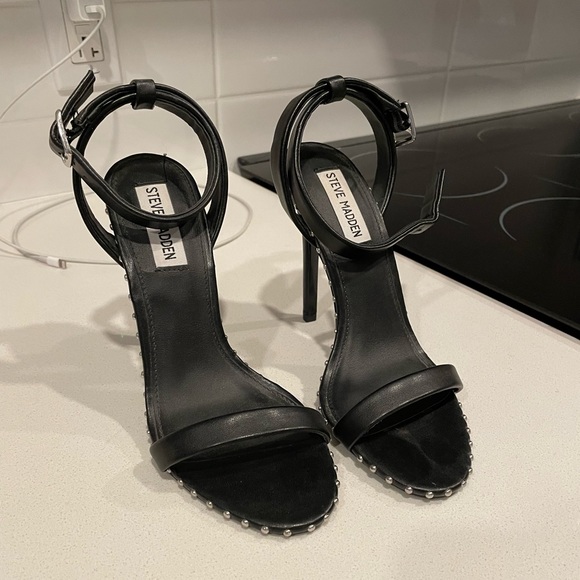 Steve Madden heels - Picture 2 of 4